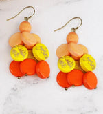 UJ1507 WOODEN DISC CLUSTER DROP EARRINGS*