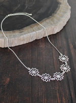 SP311 SINGLE FLOWER EARRINGS [SILVER-PLATE]