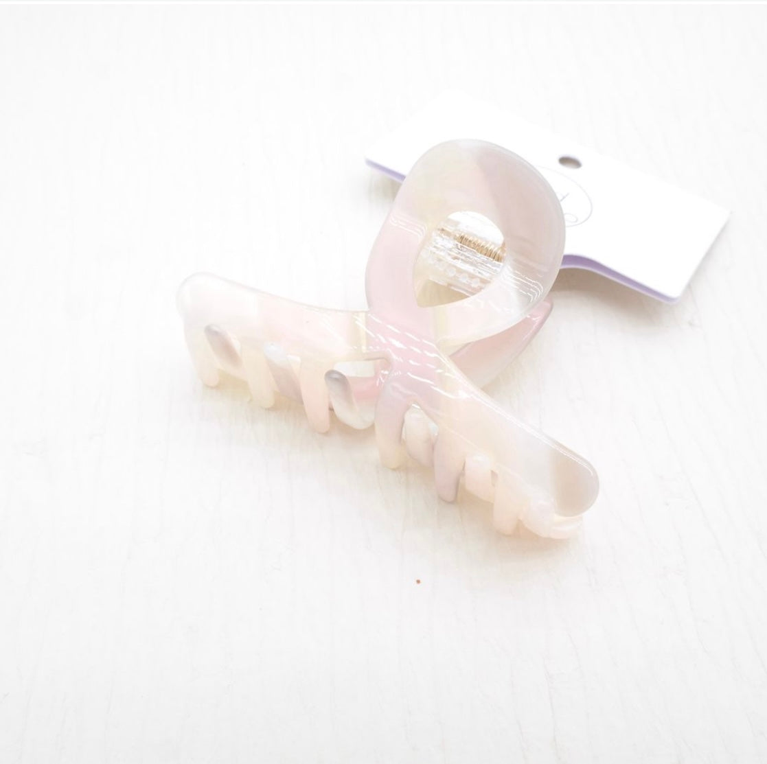 HC1106 Twist Silver Hair Claw Clip