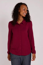 BC4214 PETER PAN COLLAR SHIRT