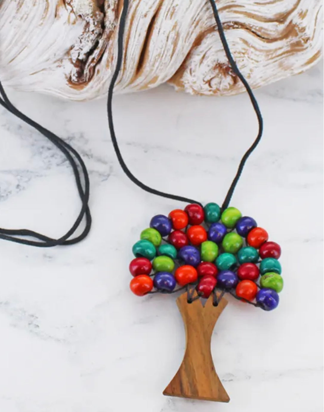 RN002 WOODEN TREE NECKLACE – GREEN