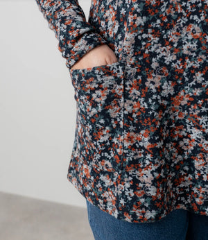 LM25556 MAPLE FLORAL PRINT BRUSHED KNIT TUNIC RED
