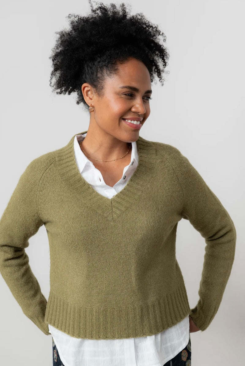LM25657 WOODCHESTER V-NECK BOXY KNIT JUMPER MOSS