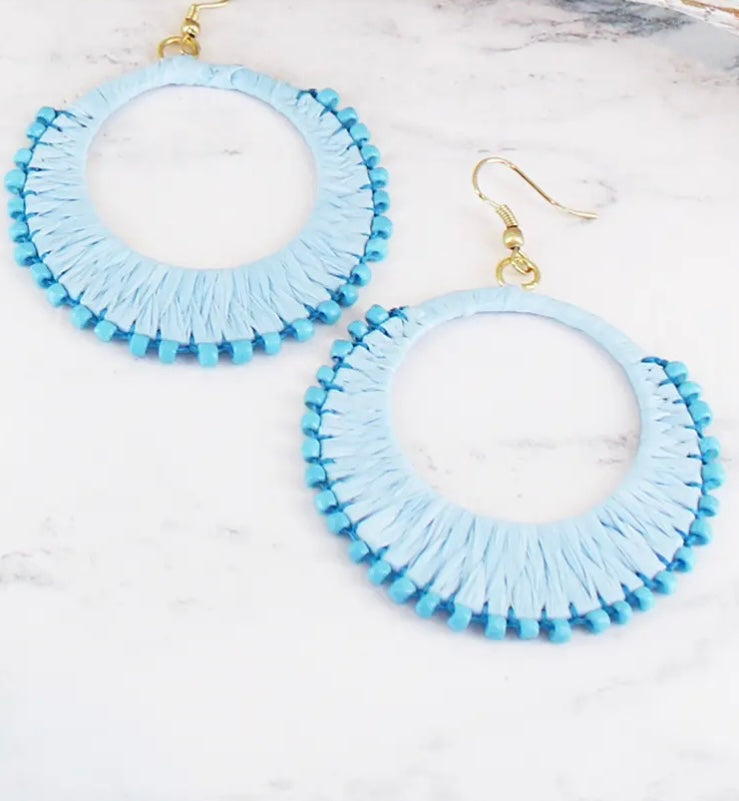 SJ1301 RAFFIA & BEAD HOOP EARRINGS