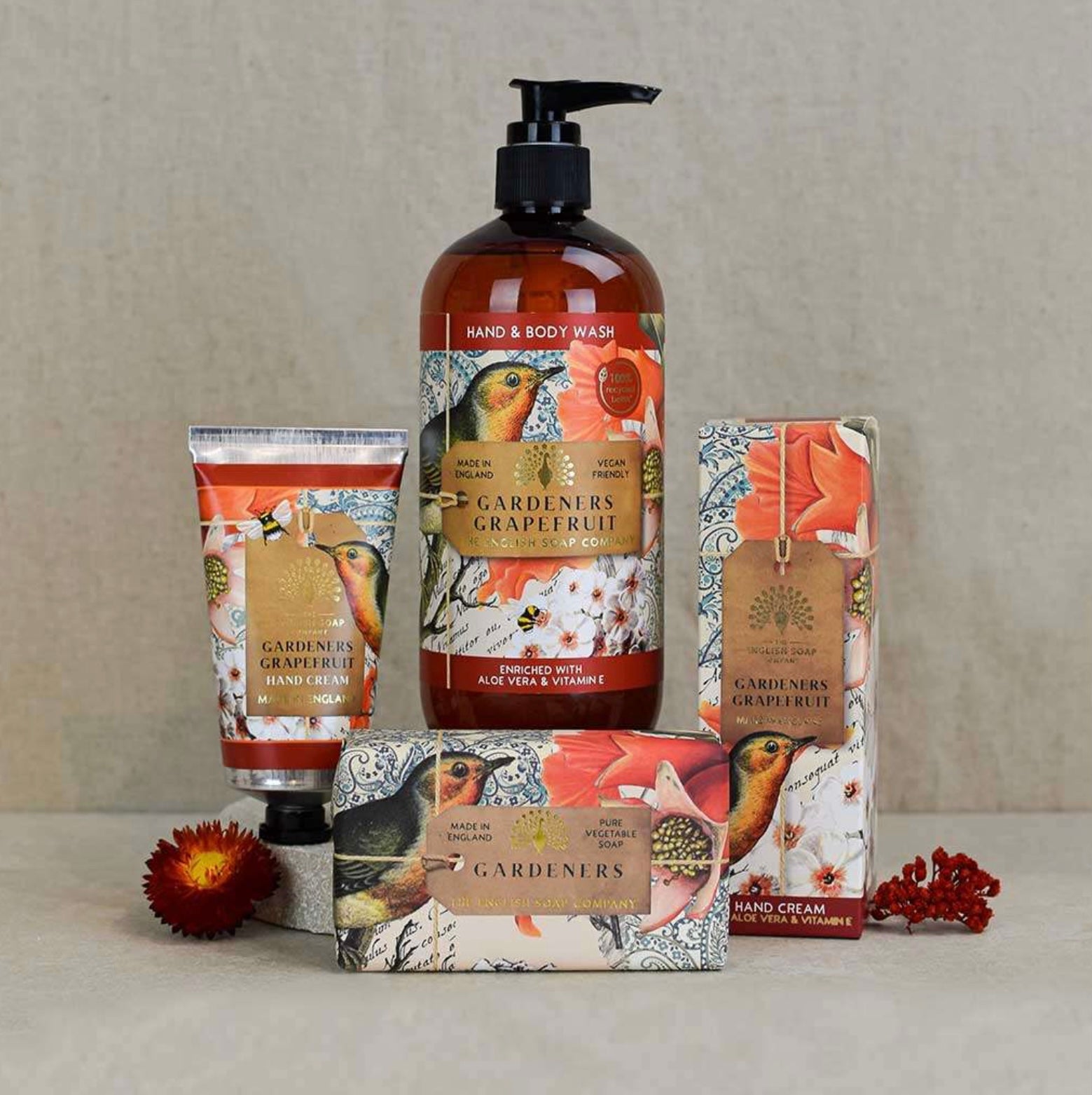 Anniversary Collection Gardeners Pink Grapefruit Exfoliating Soap