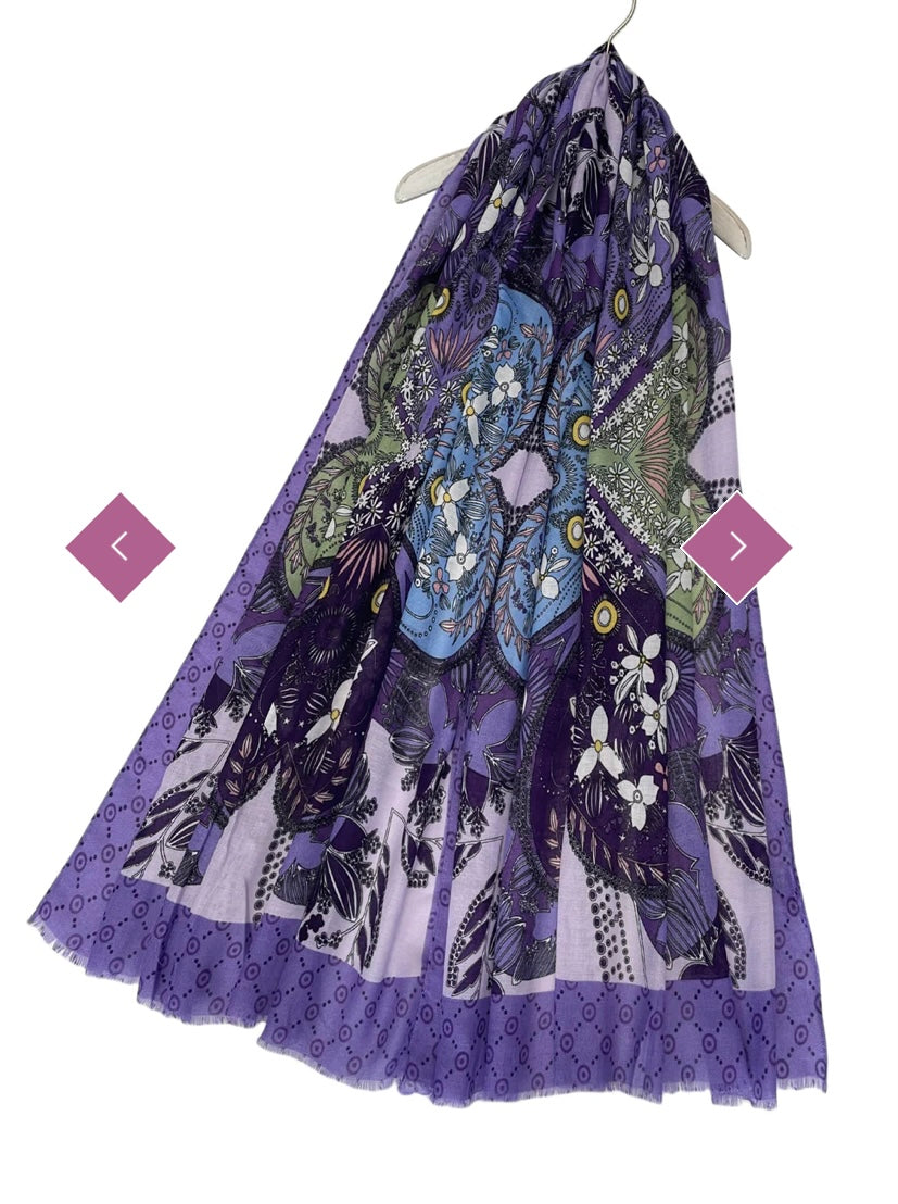 7302 Floral Printed Shamrock Frayed Scarf