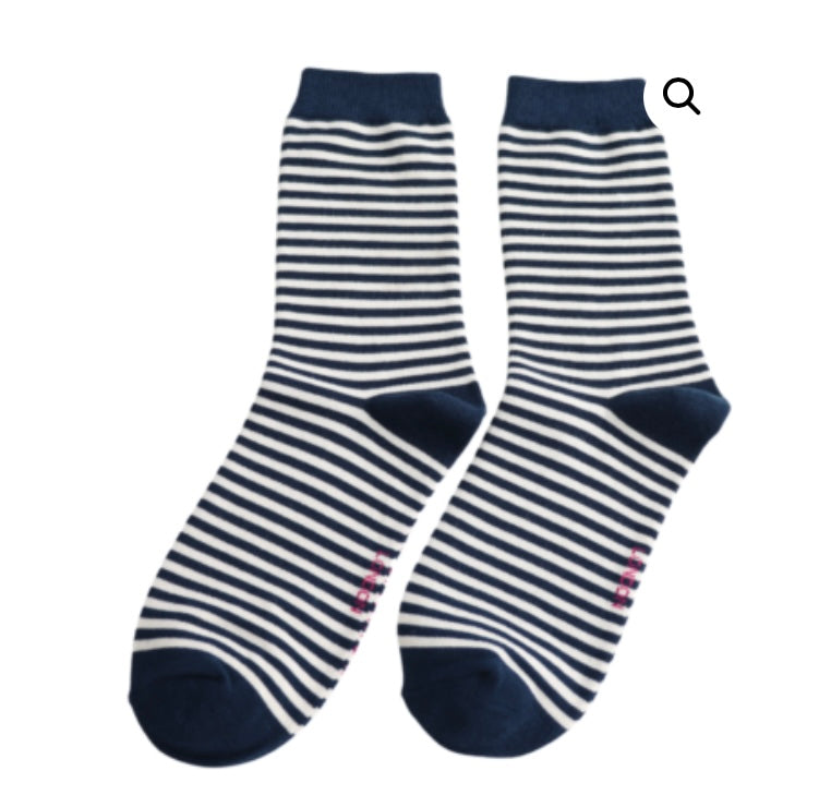 SKS543 Simple Stripes Socks