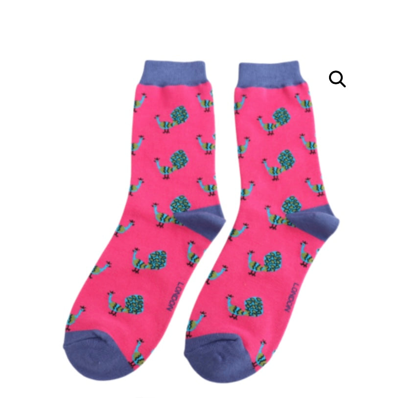 SKS552 Peacock Socks Hot Pink