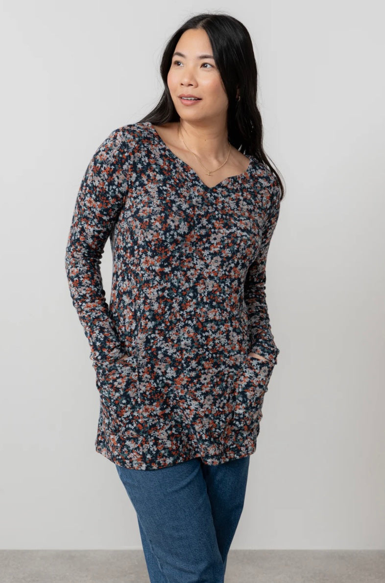 LM25556 MAPLE FLORAL PRINT BRUSHED KNIT TUNIC RED