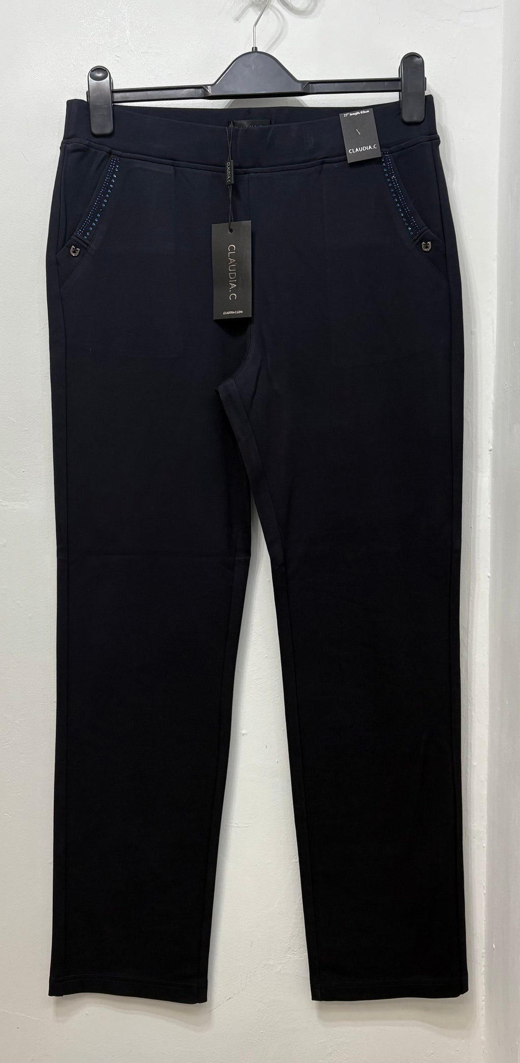13045 Ponte Pull up Trouser with pocket detail