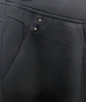 13036 Ponte Pull up Trouser with pocket detail
