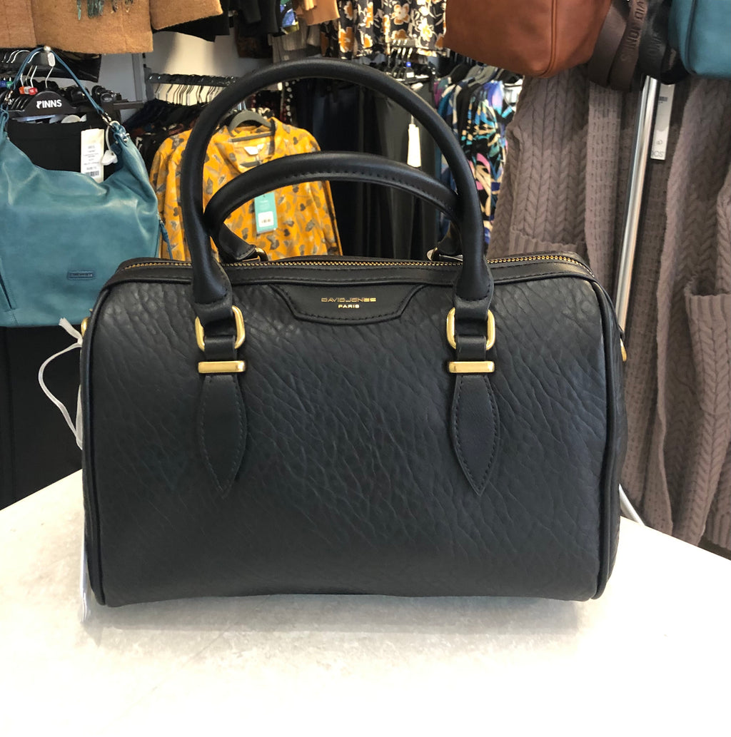 7006-3 Classic Handbag