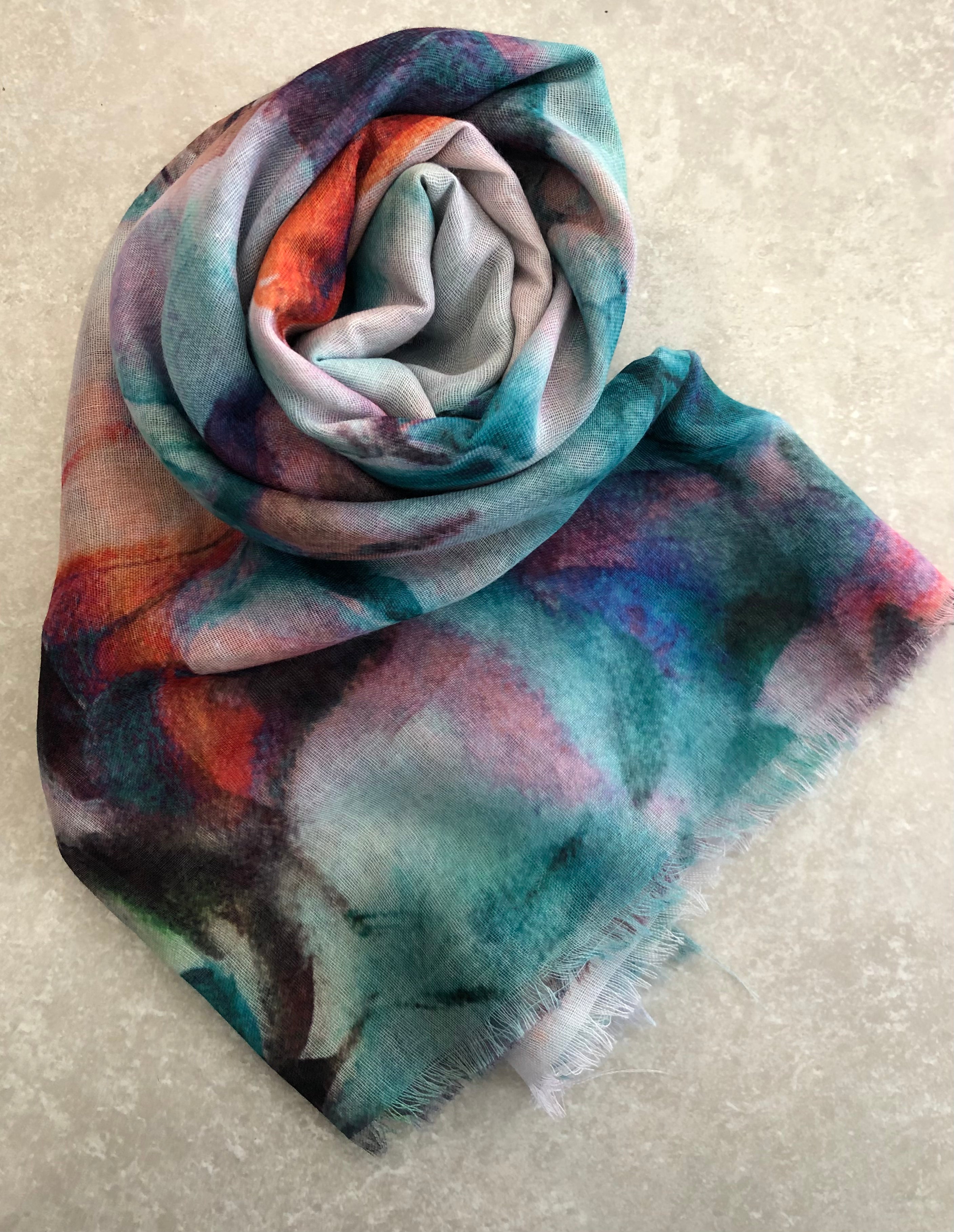 23027 Buds Scarf