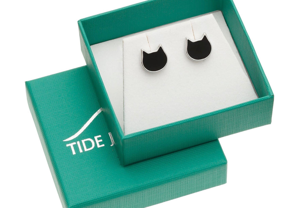 Black Epoxy Cat Face Stud Earrings